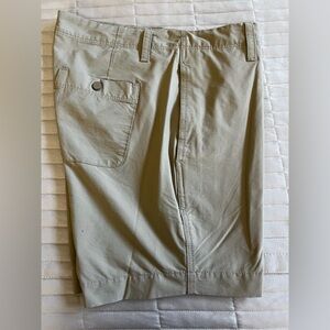 Gap Men's Tan Shorts